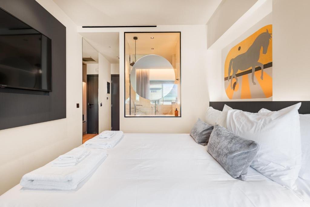 Junior Suite, γωνιακό γραφείο